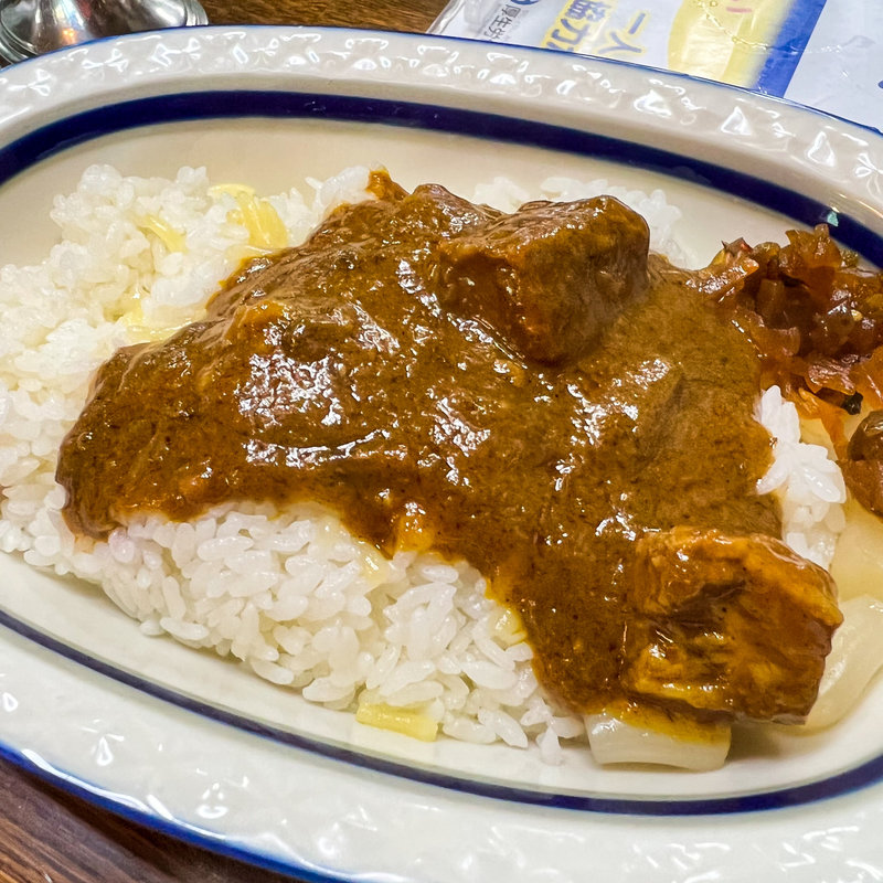 ビーフカレー(欧風カレー インディラ)