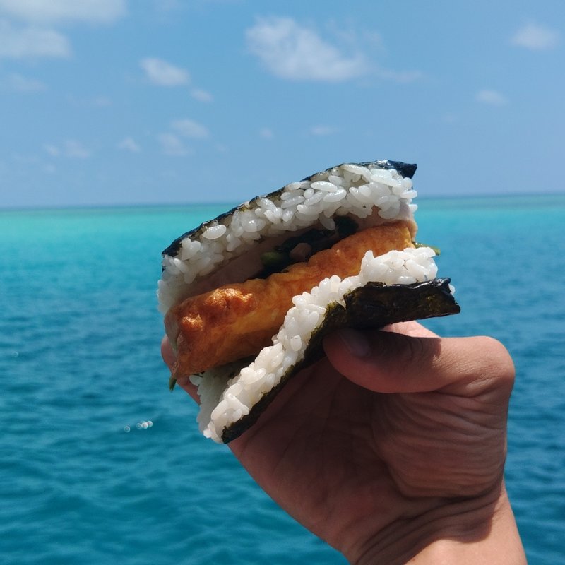 スパムおにぎり(ファミリーマート 宮古下地店)