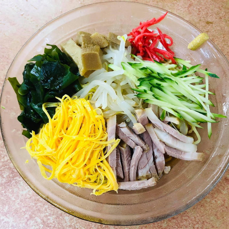 冷やし中華(てんこもり ラーメン)