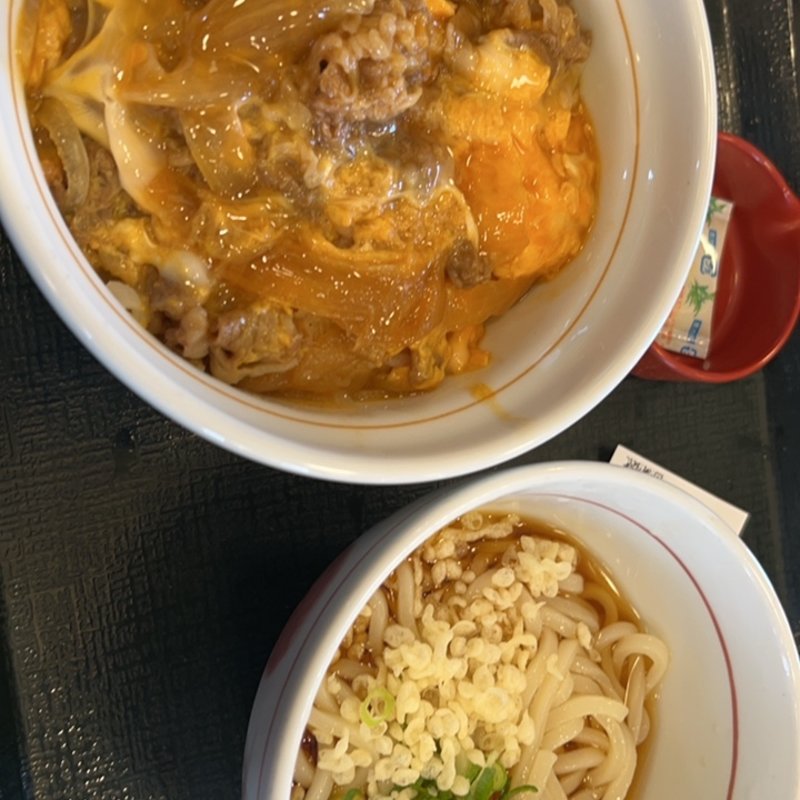 牛とじ丼はいからうどんセット(なか卯 津島金柳店 )