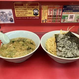 醤油つけ麺(山岡家 小山田間店 （やまおかや）)
