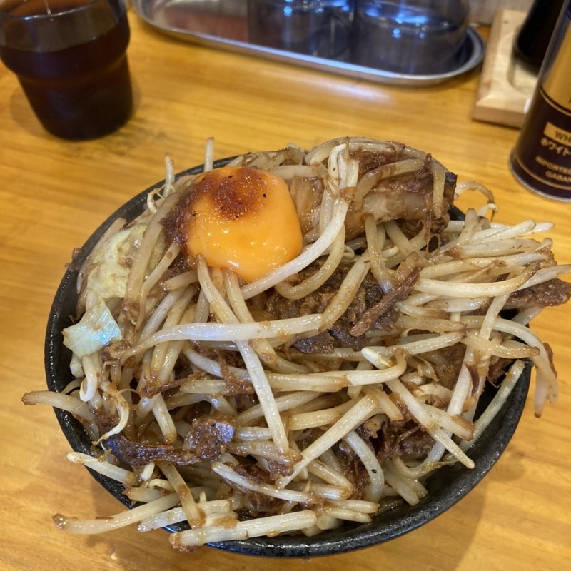 クロスカウンター丼(濃厚味噌ラーメンジム　味噌のジョー坂東店)