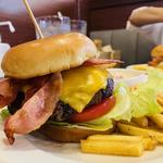 ベーコンチーズバーガー