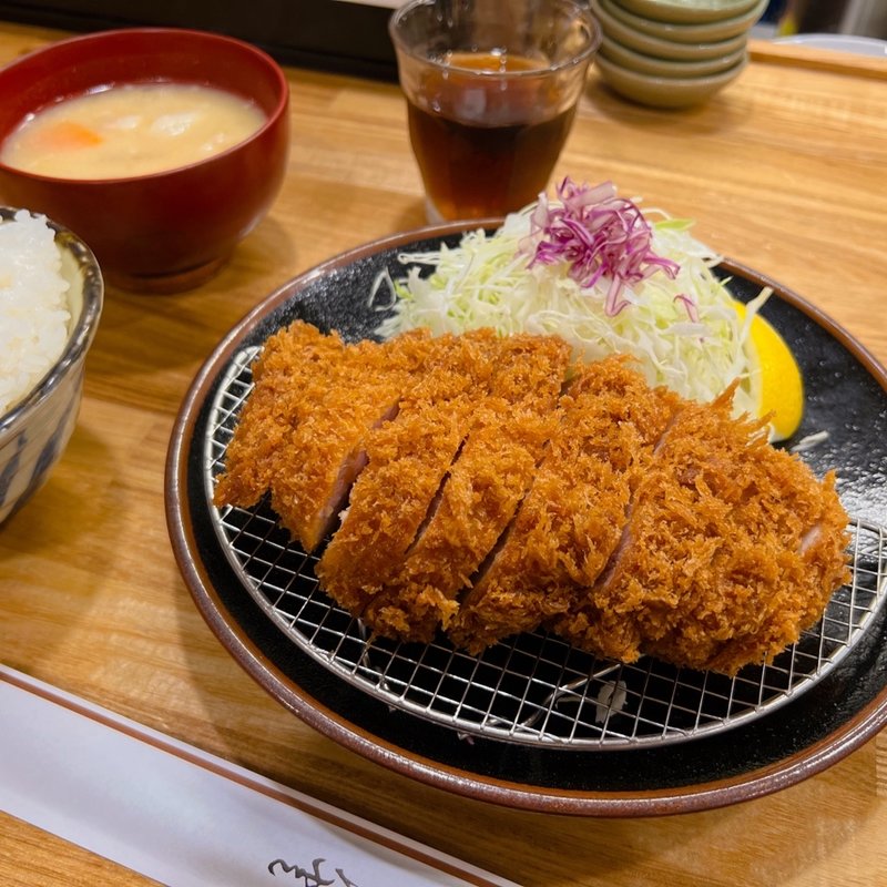 上ロースカツ定食(とんかつ檍 京急蒲田店)
