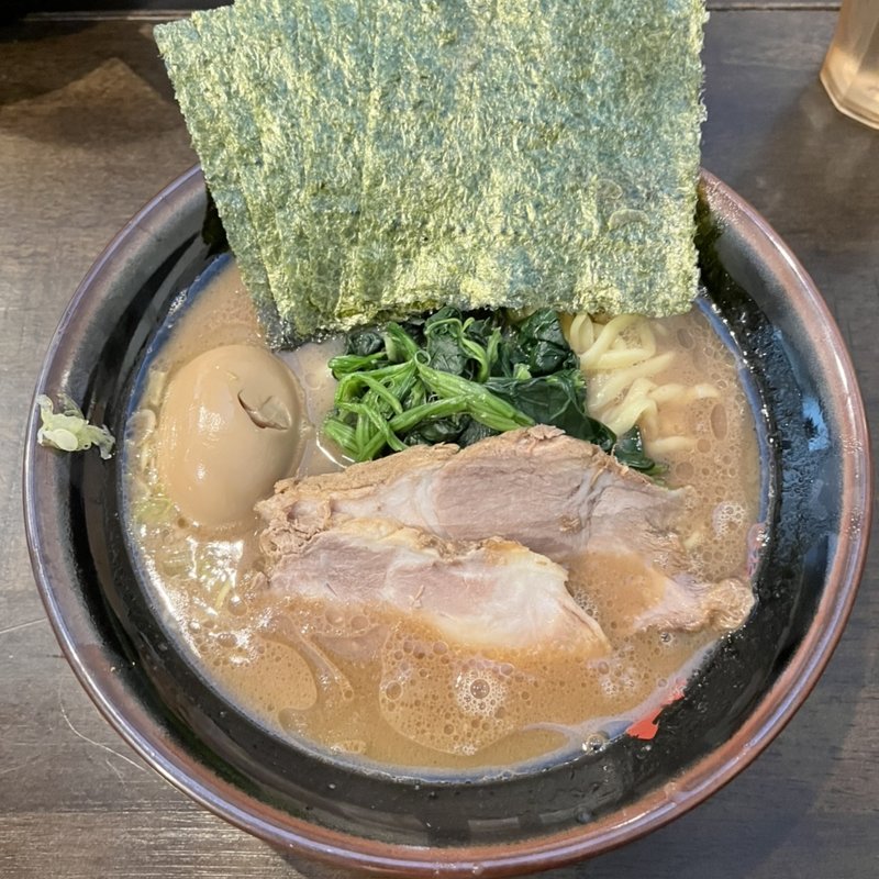 (横浜家系らーめん英 （ひで）)