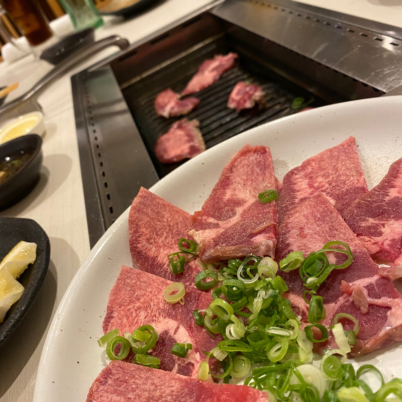 (焼肉はぐれ雲 高石店)