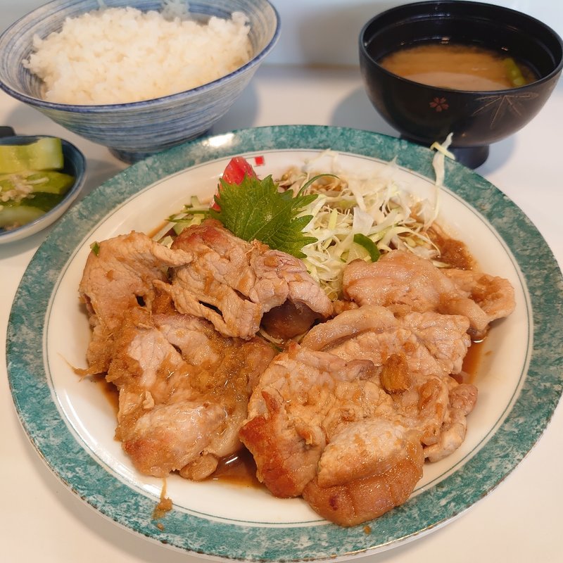 やき肉(生姜)＋ライス(みそ汁・漬物)(とんかつ 真花 （とんかつ しんか）)
