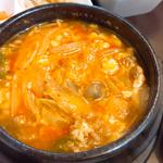 プルコギスンドゥブチゲ(ヤンニョムチキンと韓国料理 ナヌリ 神田)