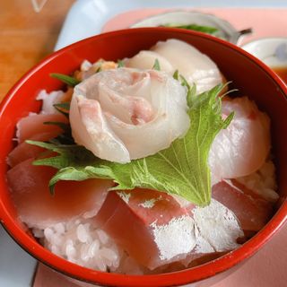 海鮮丼(信光丸 )