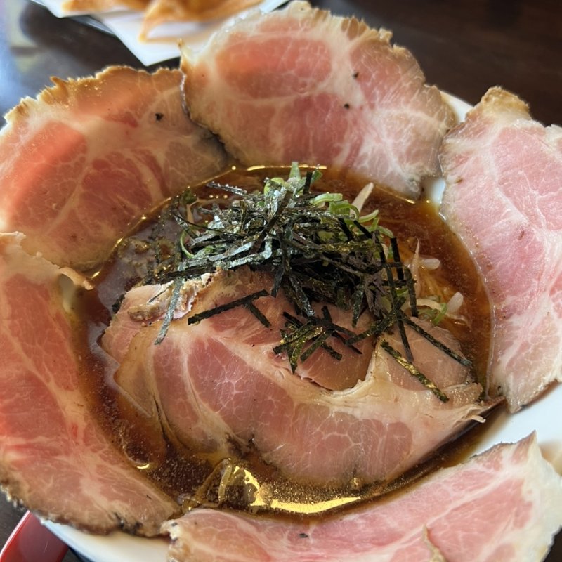 冷やし醤油ラーメン(鶏豚骨 麺屋かがり)