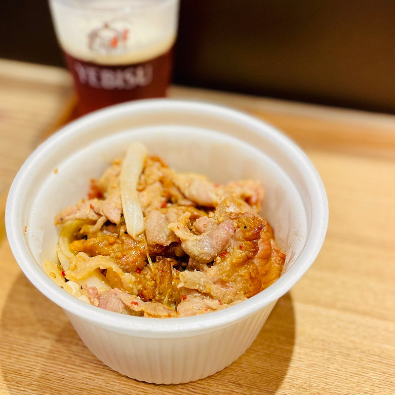 肉野菜炒め(千駄木腰塚本店)