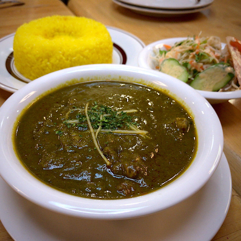 サグマトンカレー レギュラー(シンドール （Sindur）)