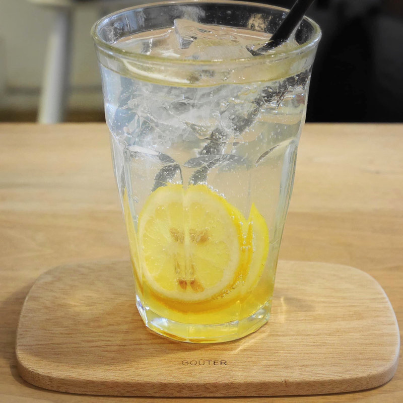 自家製ハニーレモンスカッシュ(えぐぅ～ カフェ 国分寺店 （eggg Cafe）)