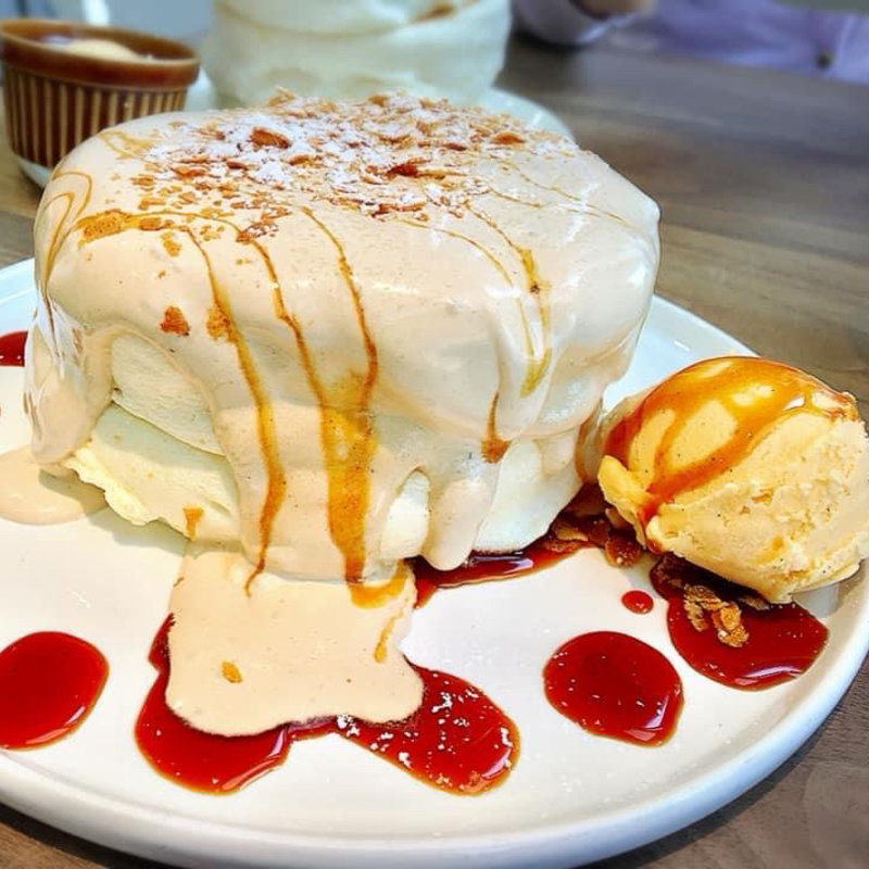 ロイヤルミルクティーパンケーキ(えぐぅ～ カフェ 国分寺店 （eggg Cafe）)