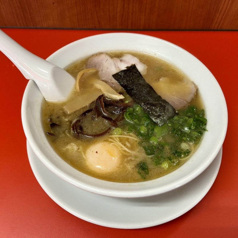 玉子入りラーメン(春陽軒 （（福岡市箱崎））)
