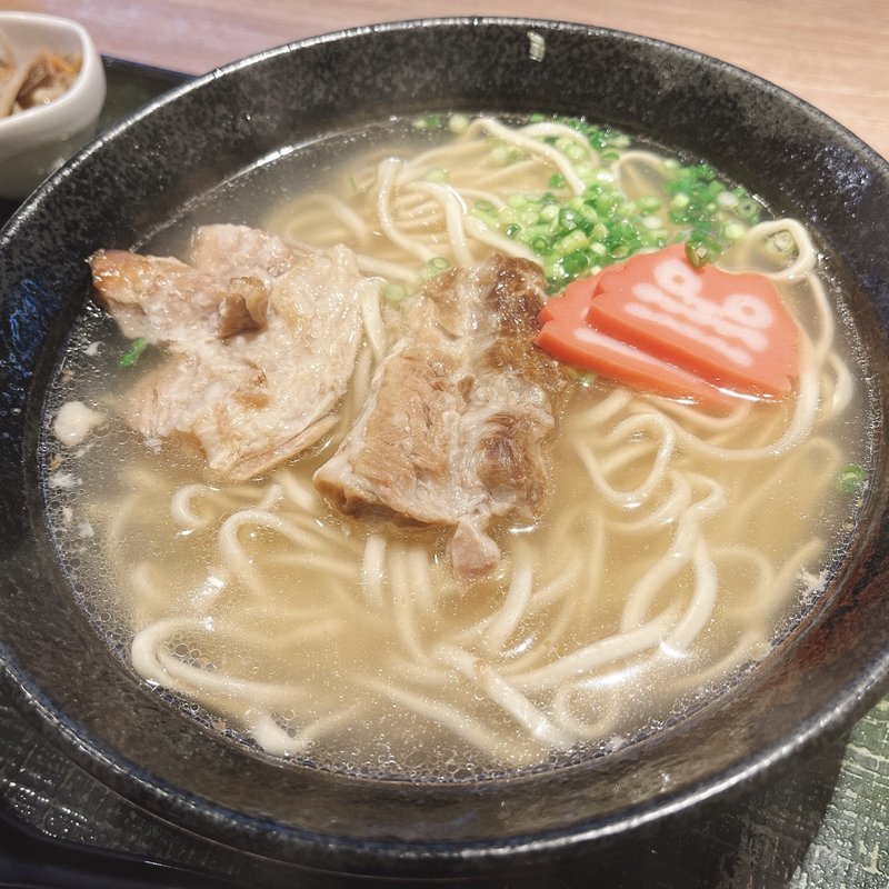 沖縄蕎麦定食(沖縄クラフトビール＆琉球バル ガチマヤ（神保町駅）)