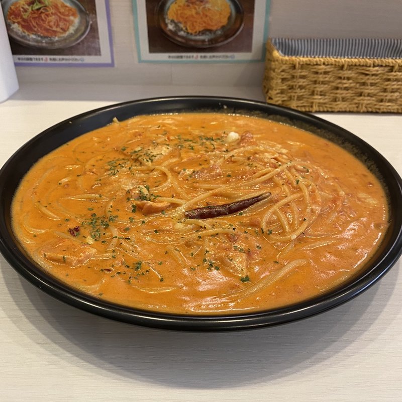 アラビクリーム(大盛り)(おこりんぼうPASTA)