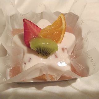 カッサータ風レアチーズムース(おきな屋 青森ラビナ店 )