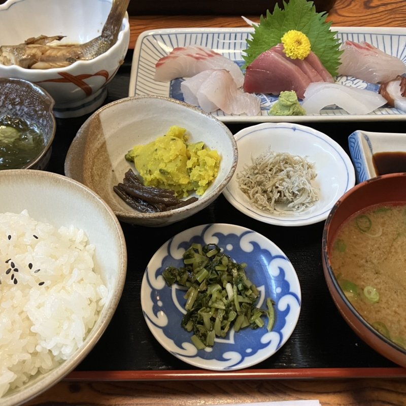さしみ定食(かっぽう田舎 )