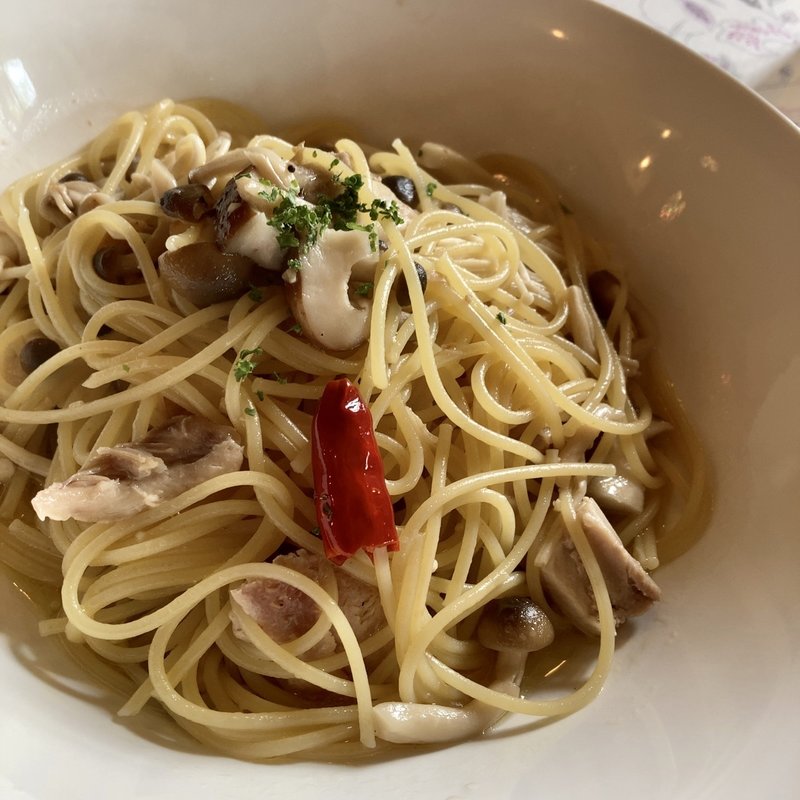 (レストラン＆パティスリー 木かげ茶屋)