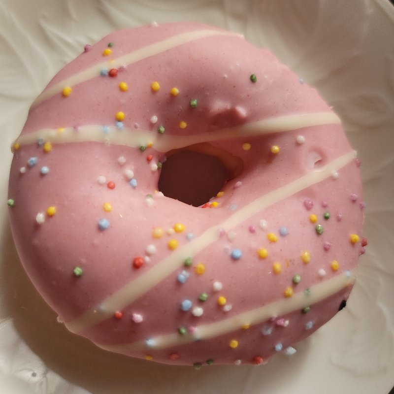 ストロベリー ビーチリング(クリスピークリームドーナツ)