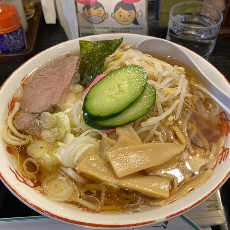 冷しワンタンメン(栄屋本店 （さかえやほんてん）)