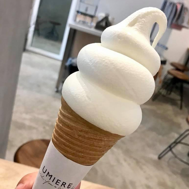 ソフトクリーム(UMIERE)