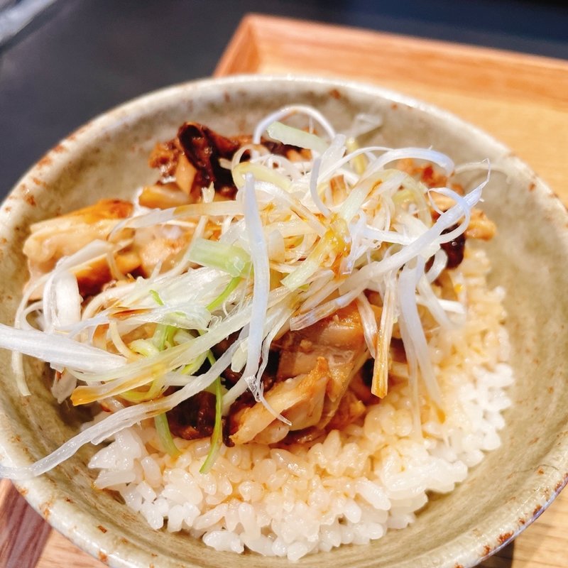 チャーシュー丼(メンヤ ニュークラシック)