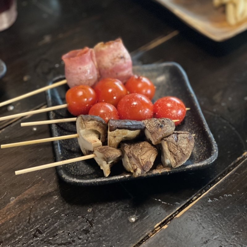 (やきとり　米家 （YONEYA）)