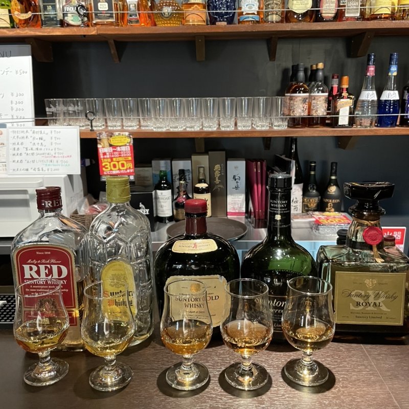 昔なつかしいサントリーのなつかしロード(お酒の美術館 マルエイガレリア店)