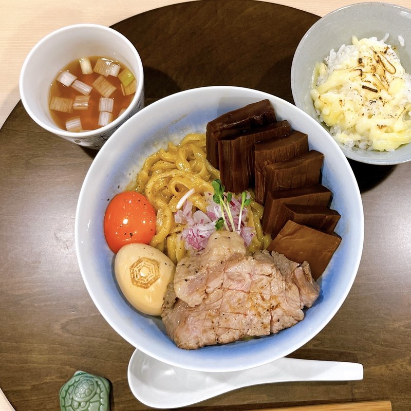 あぶらそばこってり鶏油(手打麺祭かめ囲)