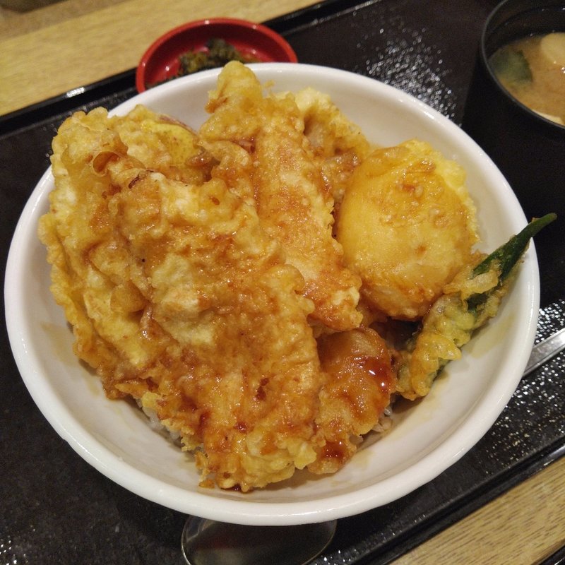 鶏天丼(れすとらん四六時中 前沢店 )