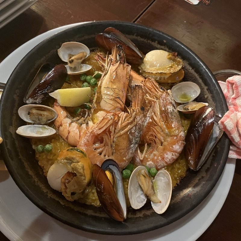 海の幸のパエリア(カサデルリオ)