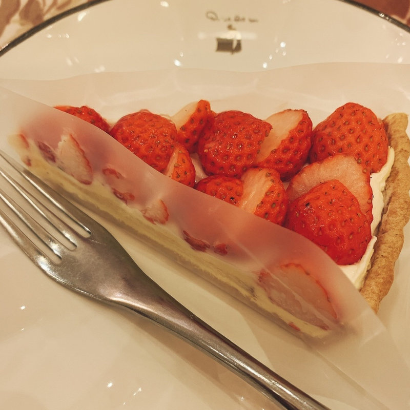 桃薫のタルト(キル フェ ボン グランメゾン銀座 （Qu'il fait bon）)