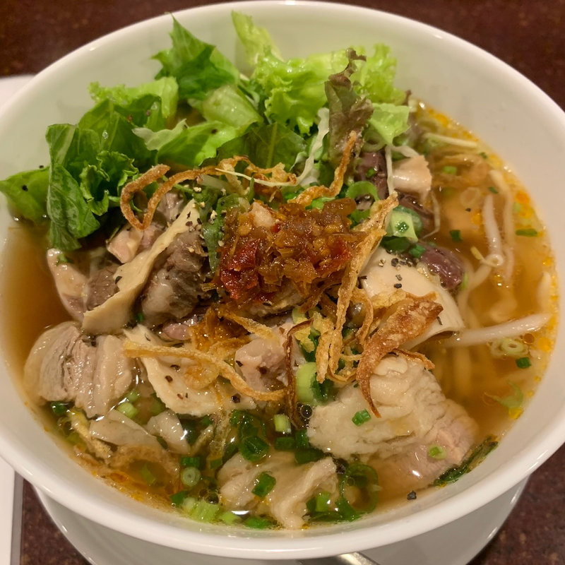 牛肉のコク旨フォー(ニャーヴェトナム)