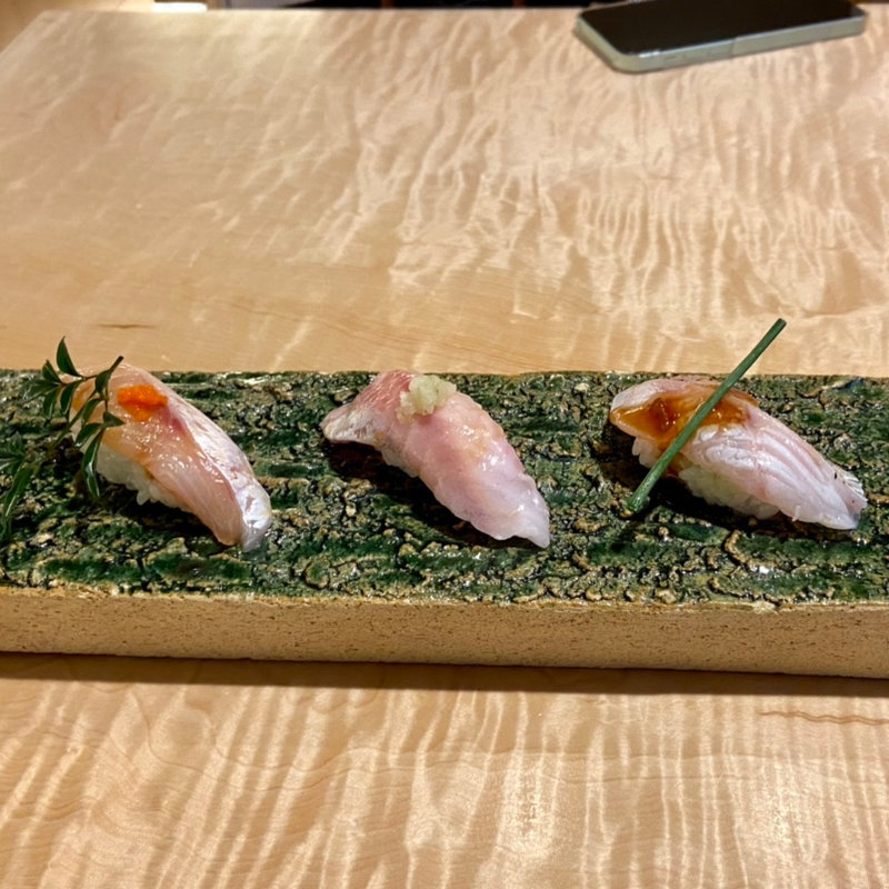 のどぐろ3種盛り（寿司）(博多 魚蔵)