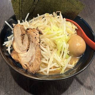 味玉豪麺(ゴル麺。 野毛店)