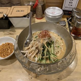 豆乳冷やし麺(九十九ラーメン 恵比寿本店)