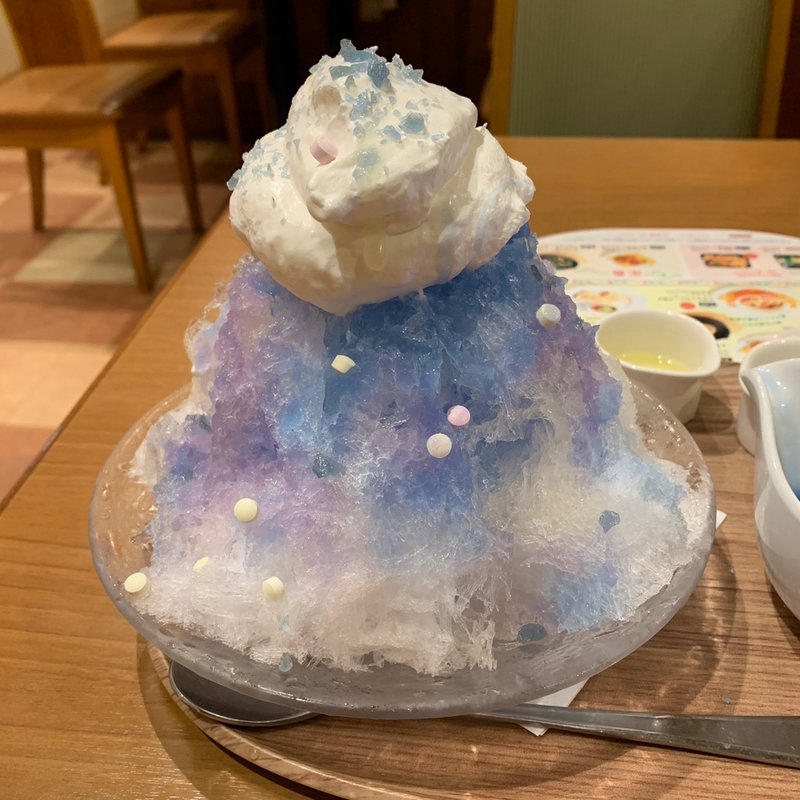 ふわふわ純氷かき氷 ポップブルー(ココス 海浜幕張駅前店 （COCO'S）)