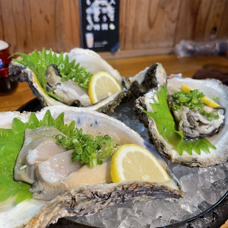 岩牡蠣(旬彩しんすけ)