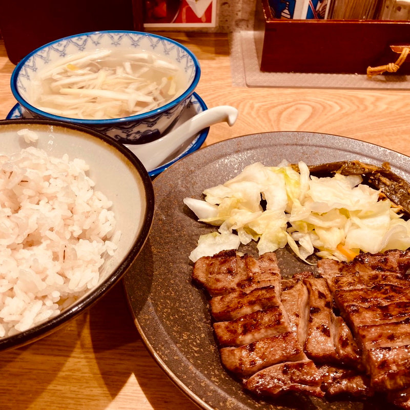 特切り厚焼定食(味の牛たん 喜助 定禅寺店 （きすけ）)