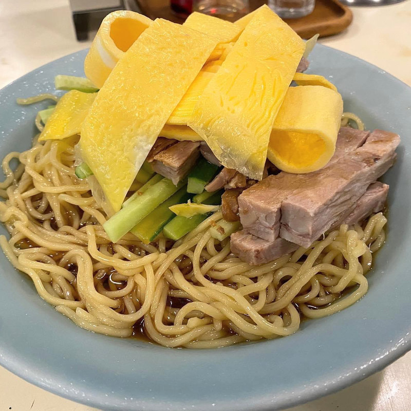 冷やし中華(龍朋)