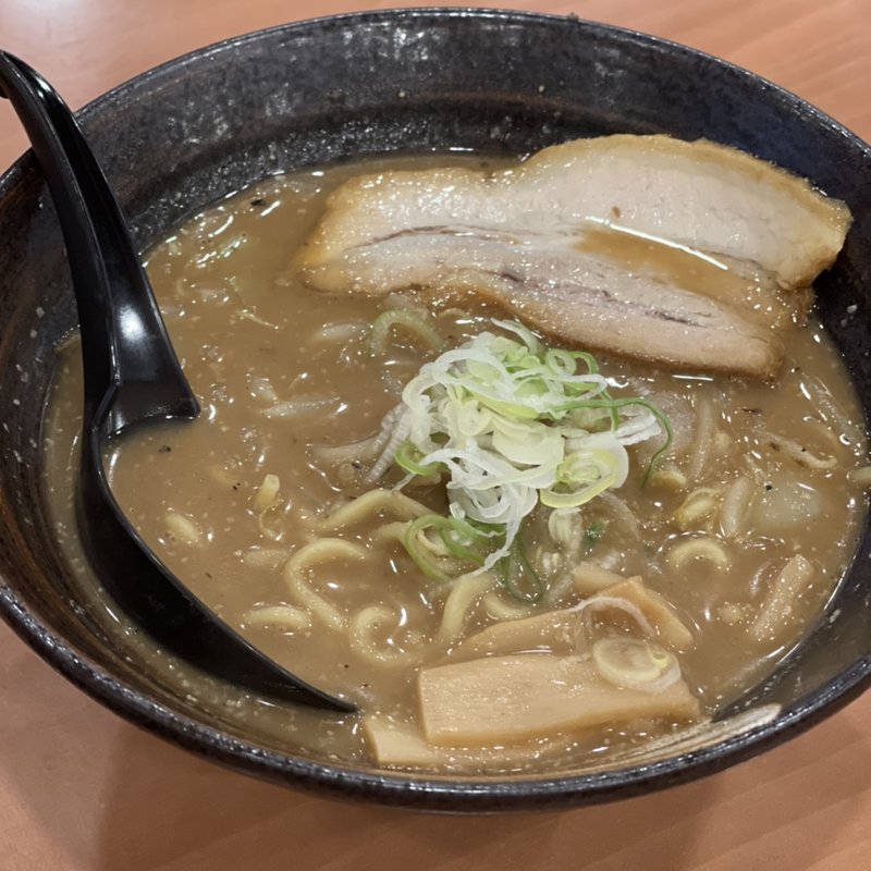 濃厚パイタン味噌ラーメン(得得 豊科店 （とくとく）)
