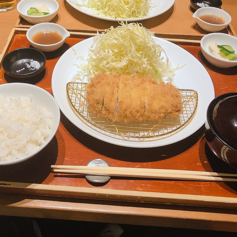 上ロースカツ定食(あげ福)