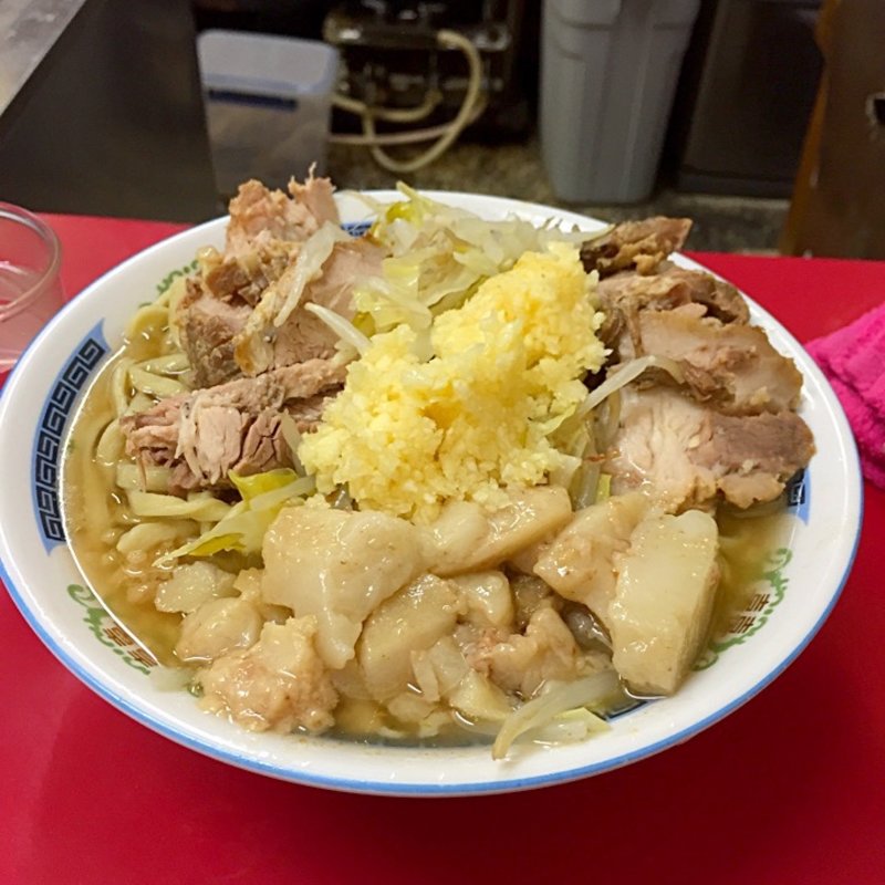 小豚(ラーメン二郎目黒店)