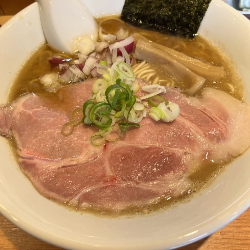 焼きだし煮干し濃厚らぁめん(焼きあご煮干しらぁめん はなかぜ～花風～)