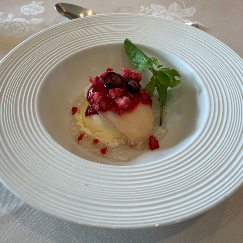 (シェ・ピノリ （Chez Pinoli）)