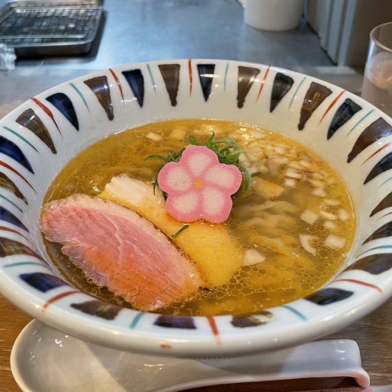 淡麗えびそば　汐(えびそば 緋彩)