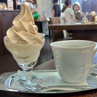 モカソフト&コーヒー(ミカドコーヒー 軽井沢プリンスショッピングプラザ店 )