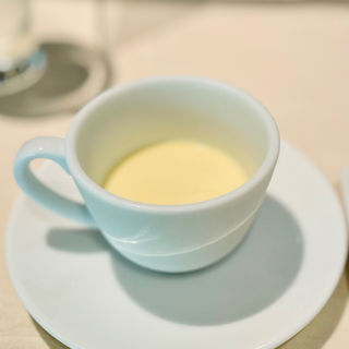 ランチAコース　スープ(宮島 レ・クロ)